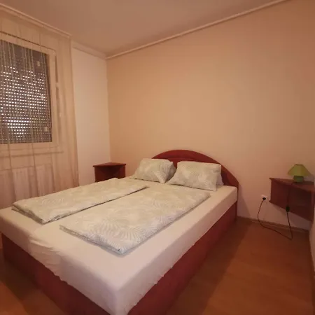 In With Two-bedrooms 3 Apartment *